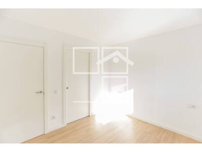 Local en de la Serra, Roda de Ter Barcelona