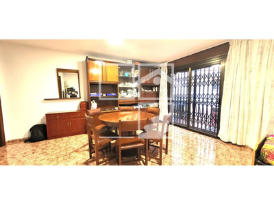 Local en Calle Dalmau    , Santa Coloma de Gramanet Barcelona