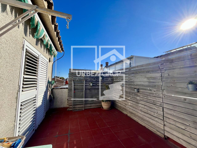 Local en Avenida Montserrat    2, Sant Esteve Sesrovires Barcelona