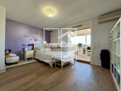 Local en Avenida Montserrat    2, Sant Esteve Sesrovires Barcelona