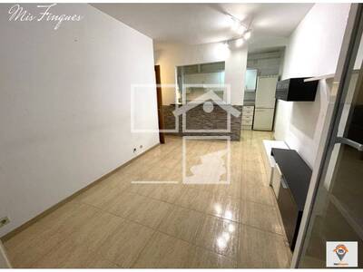 Local en MARGARIDA XIRGU, Sabadell Barcelona